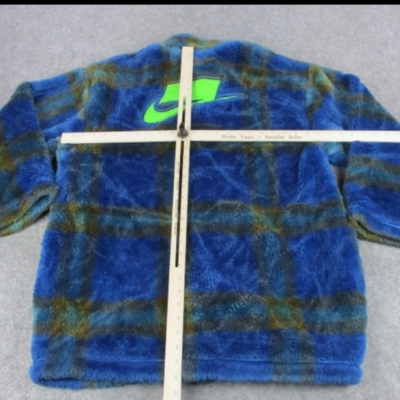 Blue & Green Oversized Faux Fur Plaid Button Front Pea Coat - Picture 15 of 16